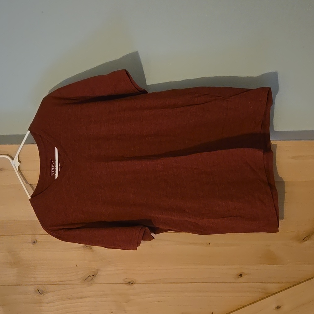 Simply Styled, Large, Dark Red, V Neck Tee